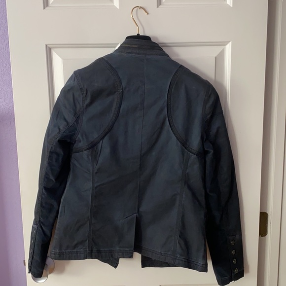 New without tags navy coat light denim like material - Picture 6 of 6